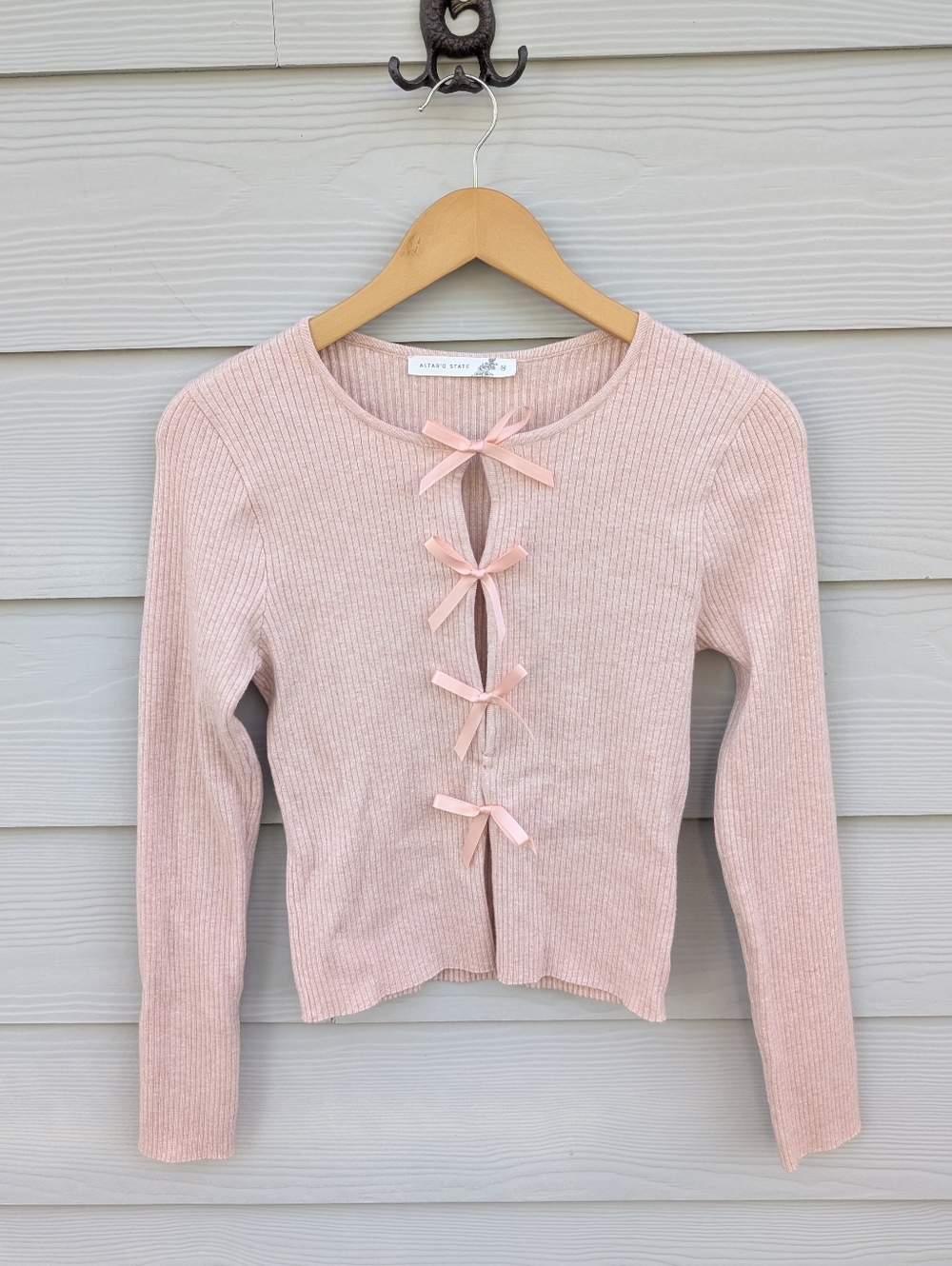 Altar'd State Top Size M Pink Ribbed Long Sleeve Bow Round Neck Boho Classy